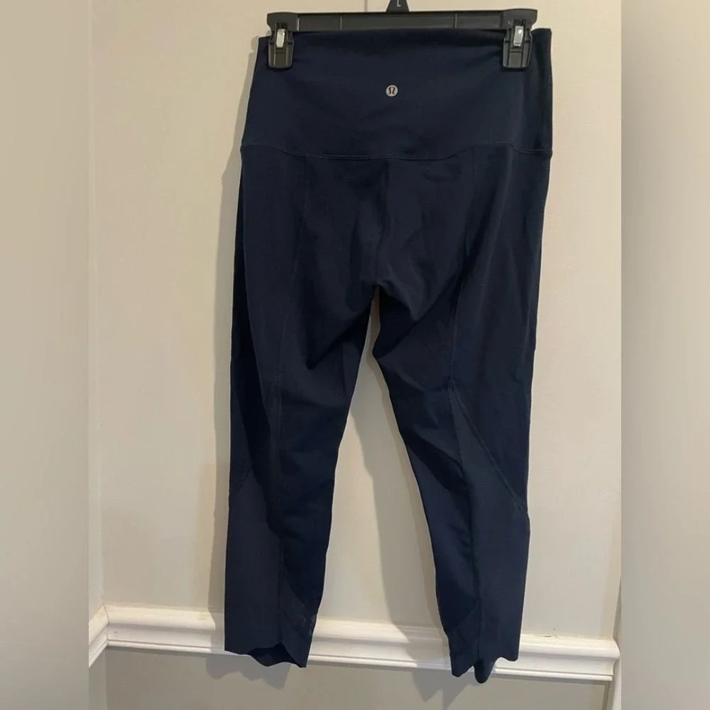Lululemon‎ X Barry's Black Scalloped Ankle Mesh Insert Leggings